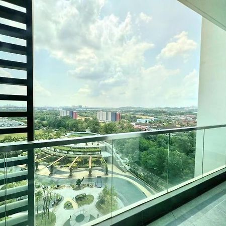 C1203A Green Haven 2Br8Pax Netflix100Mbps By Stay Masai Luaran gambar