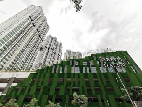 C1203A Green Haven 2Br8Pax Netflix100Mbps By Stay Masai Luaran gambar